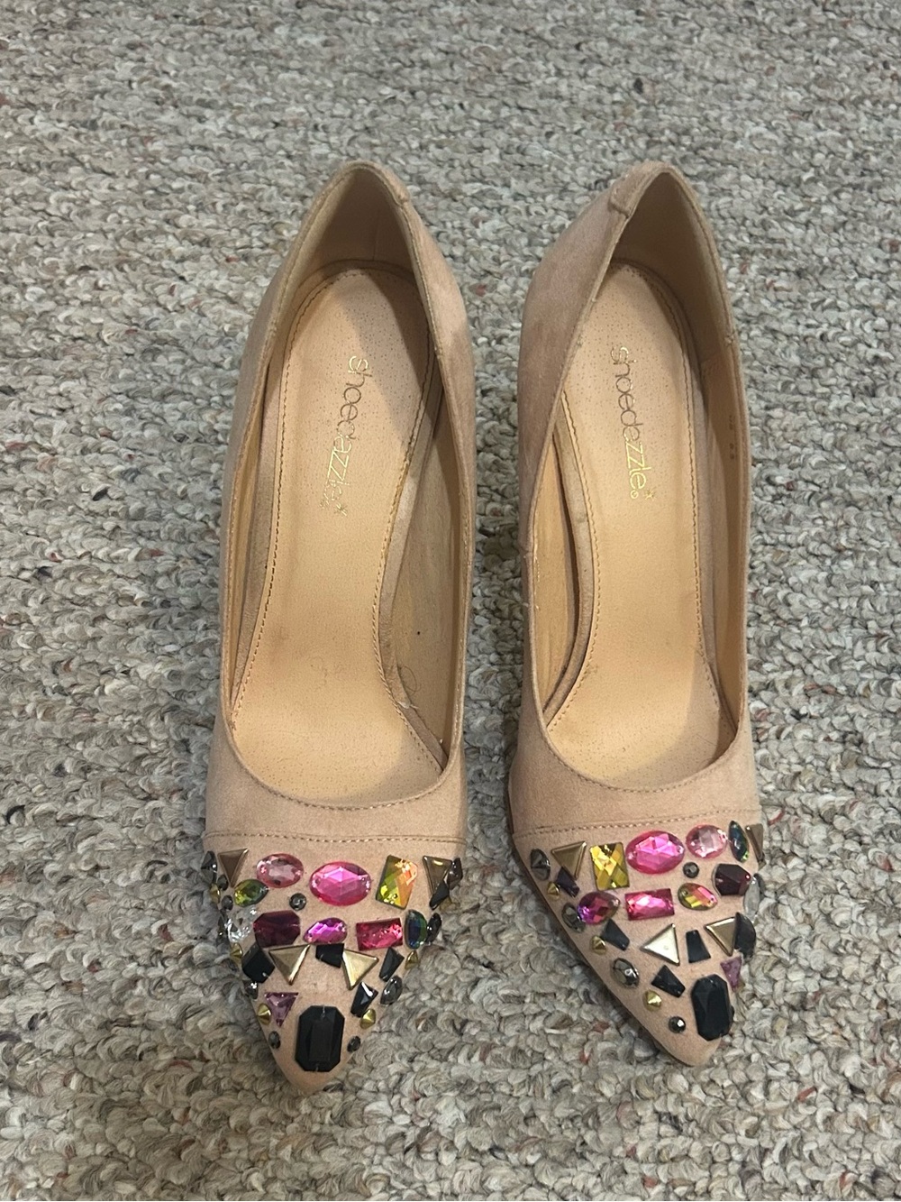 Shoe Dazzle Beige Pointed Toe Jeweled Pumps